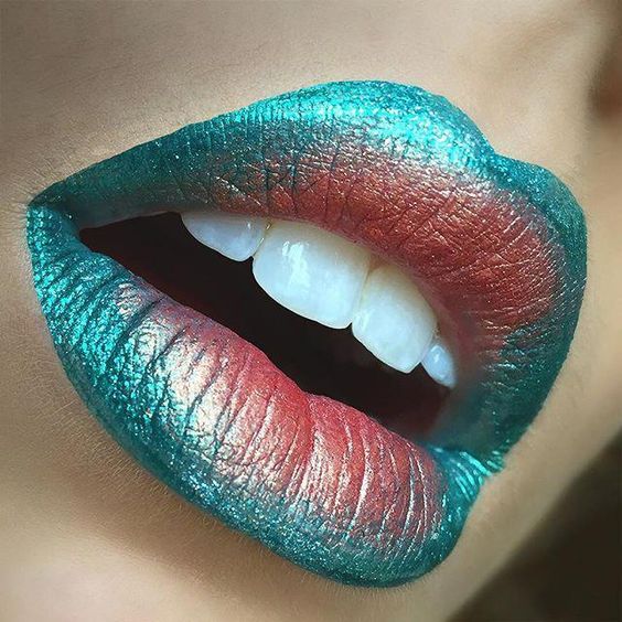 labios metalizados multicolor