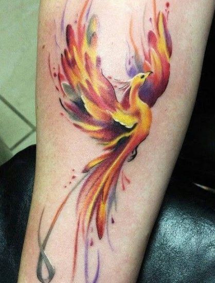 Tatuaje ave fenix fuego artistico