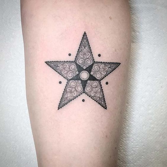 estrella tribial