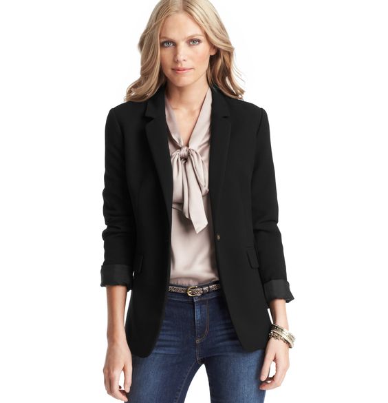 Como usar un blazer negro con jeans - Outfits Mujer 2023 - Muy Trendy