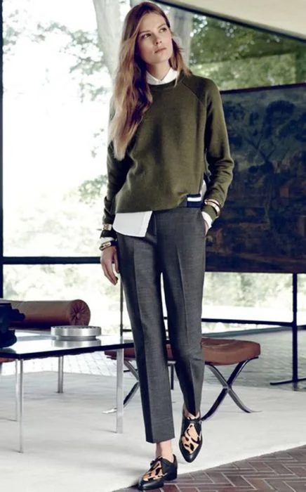LOOK VERDE MILITAR Y GRIS