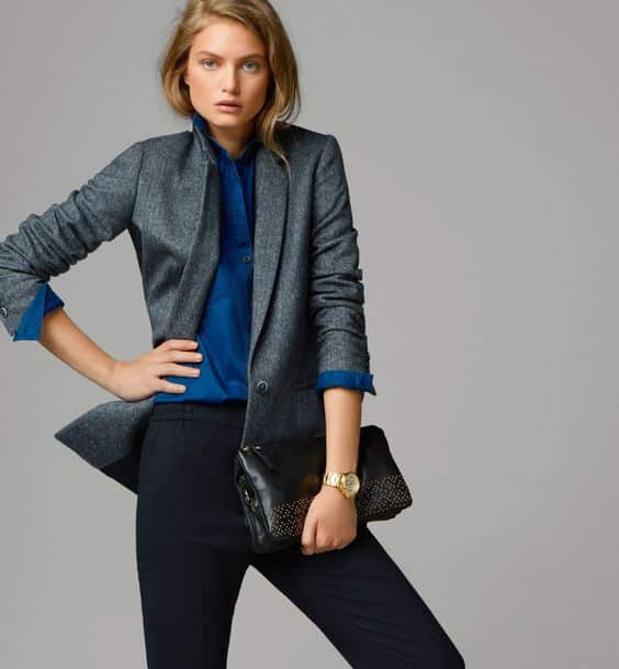 Filosófico Alcanzar Pebish Como combinar blazer gris para mujer 2023 - Outfits - Muy Trendy