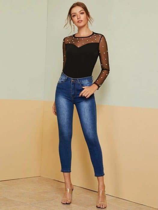 look noche con body y jeans