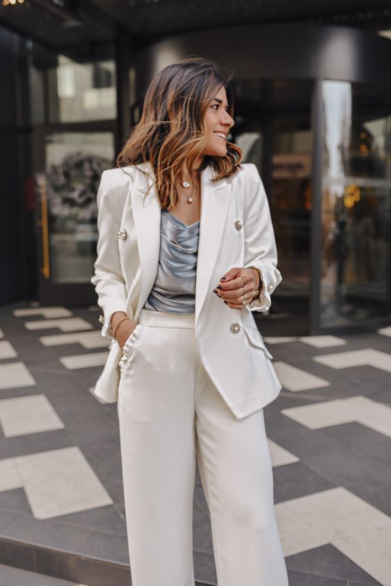 Introducir 195+ images outfit blazer blanco - Viaterra.mx