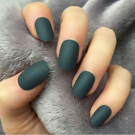 unas verde oscuro