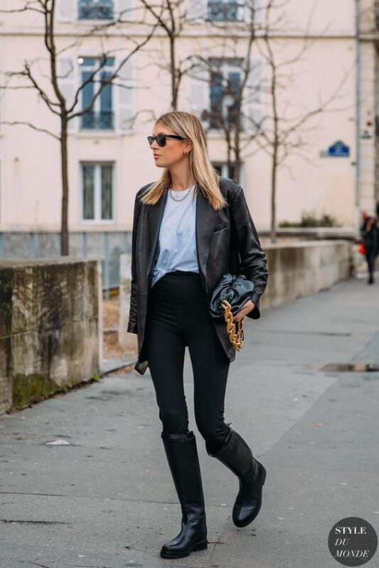 Outfit casual botas de cana alta y jeans negros