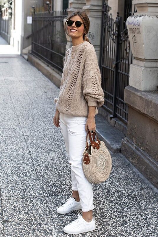 outfit casual con sweater