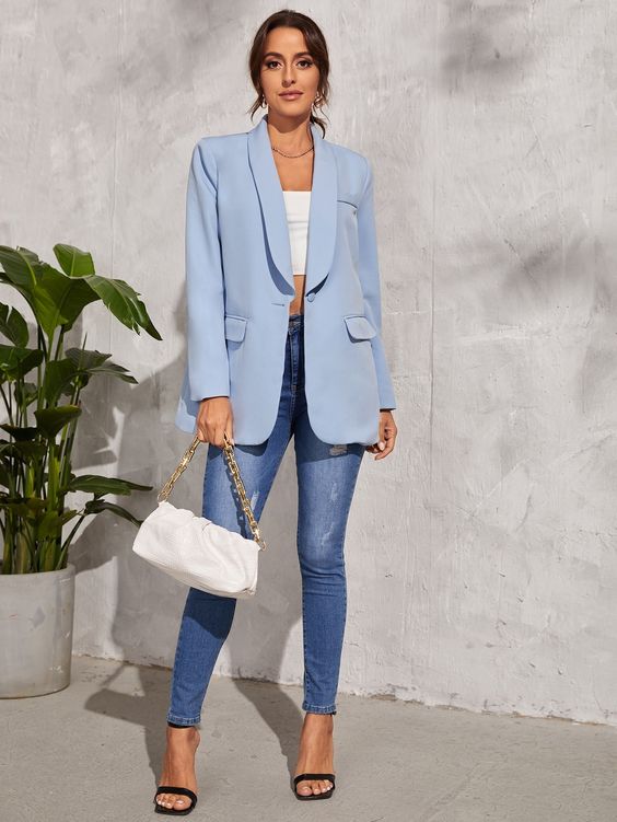look casual elegante juvenil con blazer celeste 1